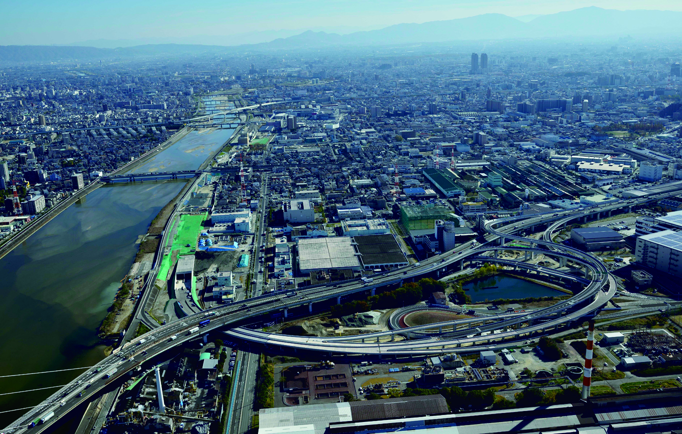 多様なニーズに対応した道路技術の道のりと明日