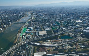 阪神高速道路三宝JCT